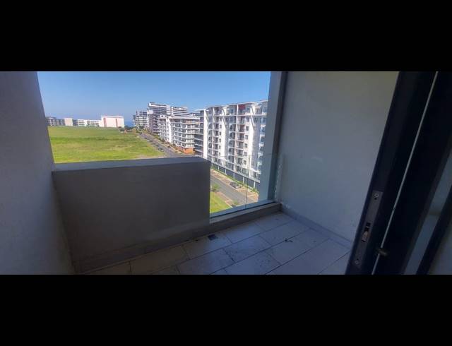 1 BEDROOM SECTIONAL TITLE FOR SALE IN UMHLANGA RIDGE